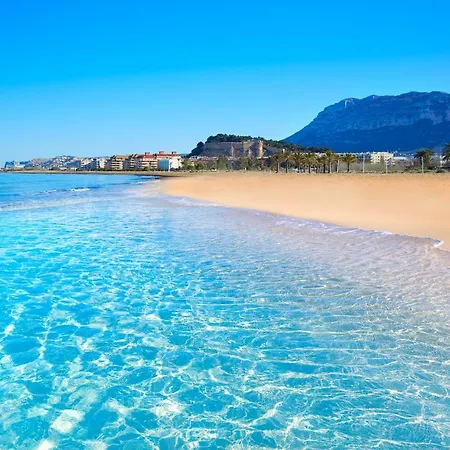 Lovely Denia, Piscina, Jacuzzi, Padel, Parking Дения