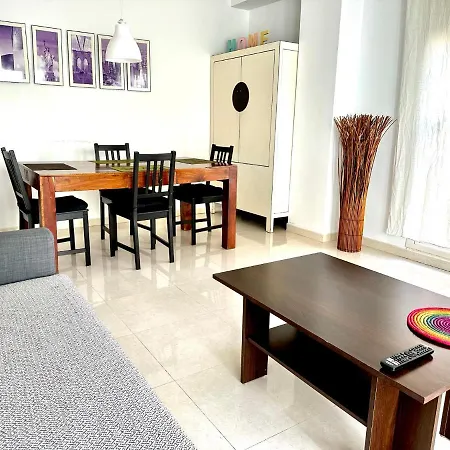 Lovely Denia, Piscina, Jacuzzi, Padel, Parking *