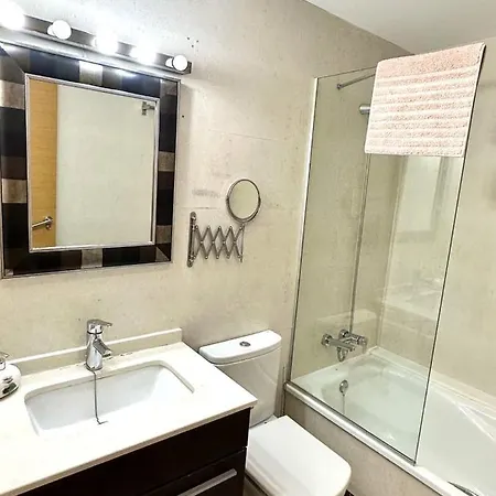Апартаменты Lovely Denia, Piscina, Jacuzzi, Padel, Parking Дения