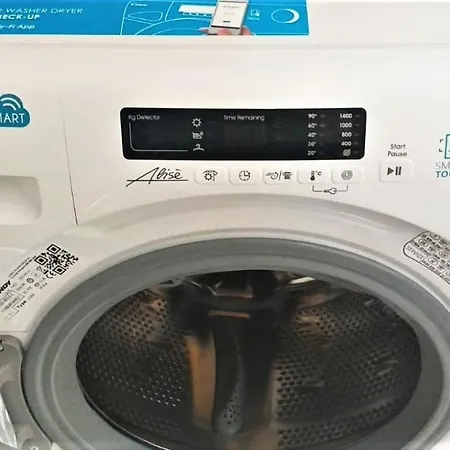 Lovely Denia, Piscina, Jacuzzi, Padel, Parking