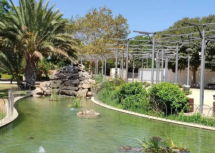 Апартаменти Lovely Denia, Piscina, Jacuzzi, Padel, Parking Денія