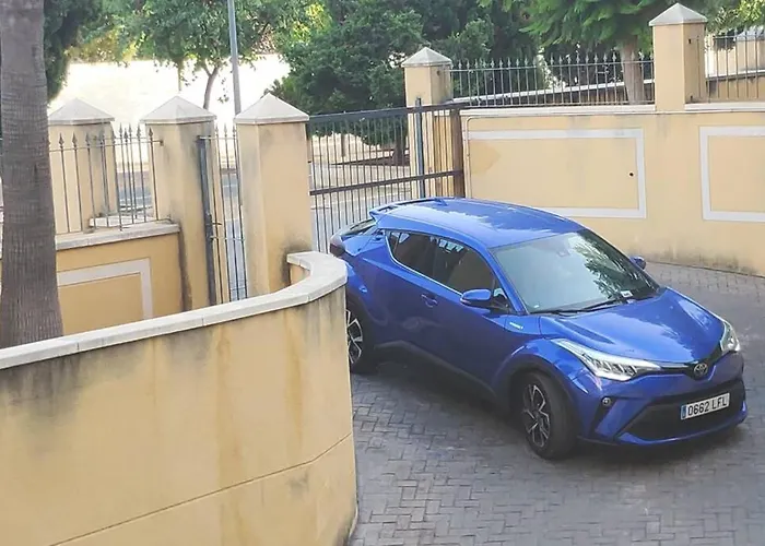 Lovely Denia, Piscina, Jacuzzi, Padel, Parking * Денія