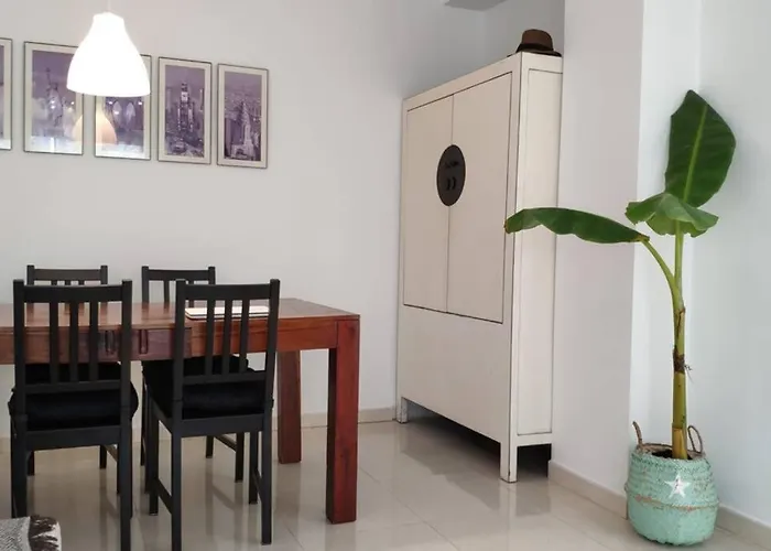 Lovely Denia, Piscina, Jacuzzi, Padel, Parking