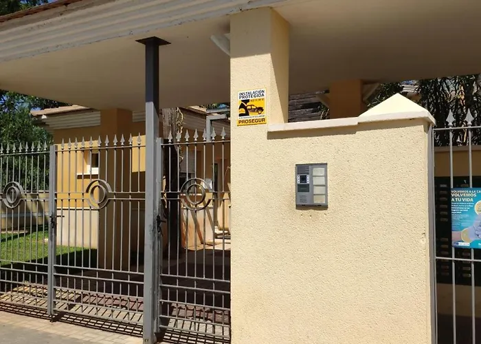 Lovely Denia, Piscina, Jacuzzi, Padel, Parking Апартаменти