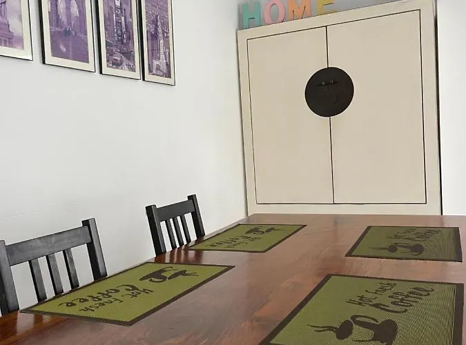 Апартаменти Lovely Denia, Piscina, Jacuzzi, Padel, Parking *