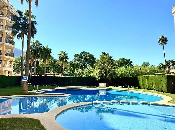 Lovely Denia, Piscina, Jacuzzi, Padel, Parking Denia