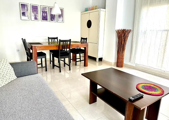 Lovely Denia, Piscina, Jacuzzi, Padel, Parking *