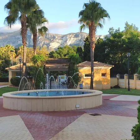 Apartment Lovely Denia, Piscina, Jacuzzi, Padel, Parking *