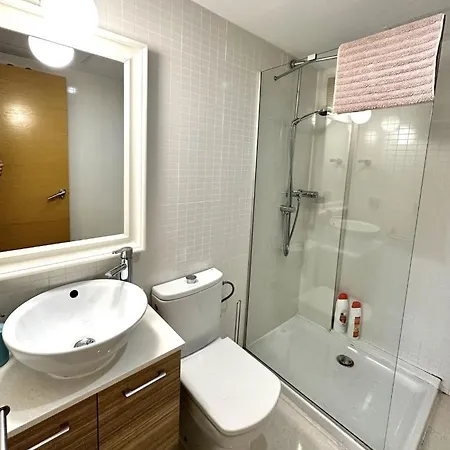 شقة Lovely Denia, Piscina, Jacuzzi, Padel, Parking *